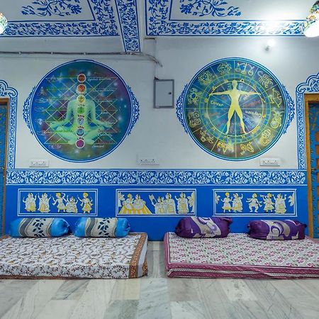 Хостел Mandala Bagpacker Circle Джапур Экстерьер фото
